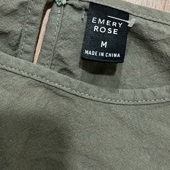 Green Boxy Crop T-Shirt with Short Sleeves - Picture 2 of 5